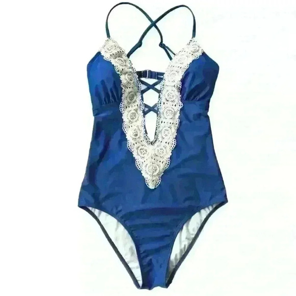 NWT Cupshe one piece - Picture 1 of 4